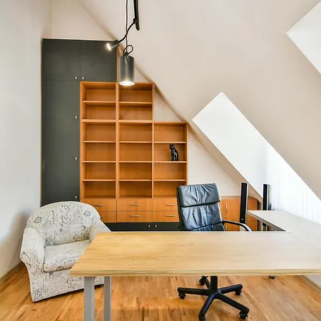 Skyline Grand Penthous Free Parking Apartman *