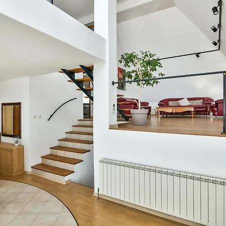 Skyline Grand Penthous Free Parking Várna