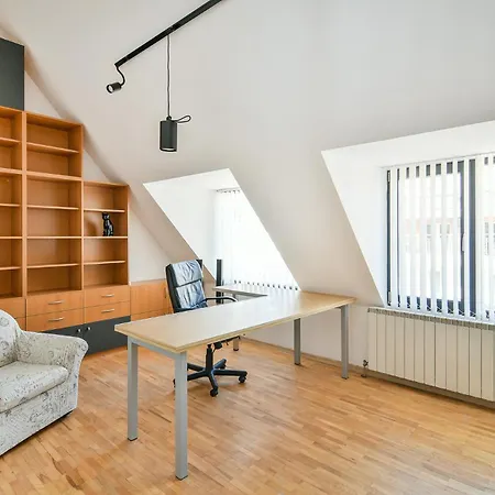 Skyline Grand Penthous Free Parking Apartman