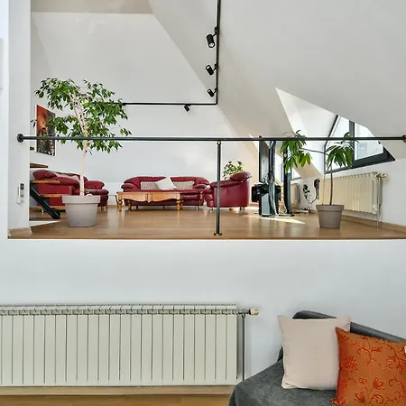 Skyline Grand Penthous Free Parking Várna