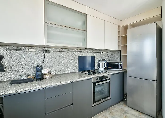 Апартаменты Skyline Grand Penthous Free Parking *