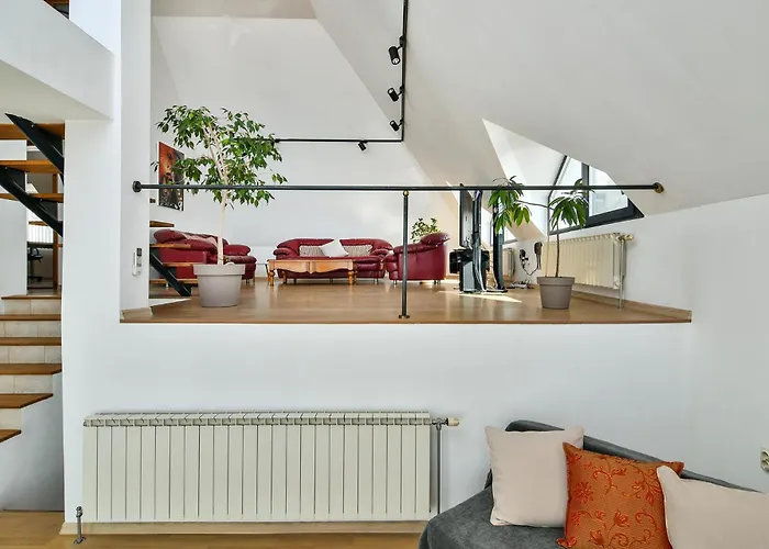 Skyline Grand Penthous Free Parking Варна