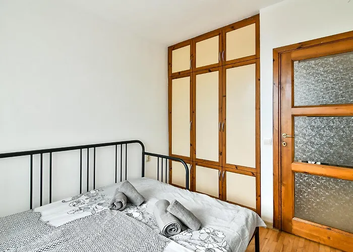 Апартаменты Skyline Grand Penthous Free Parking *